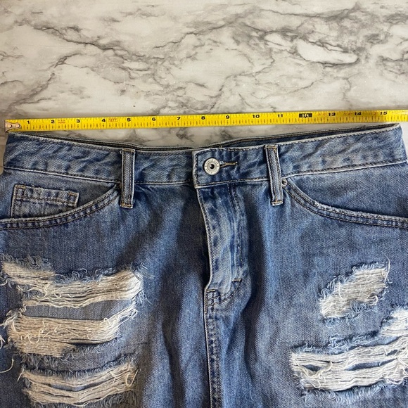 Distressed Denim Mini Skirt - Picture 3 of 6